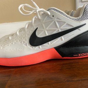 Ladies Nike Zoom Cage 2 - size 11